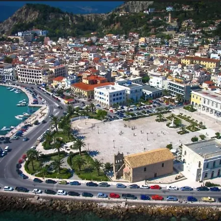 公寓 Zante Central Apartment 扎金索斯镇