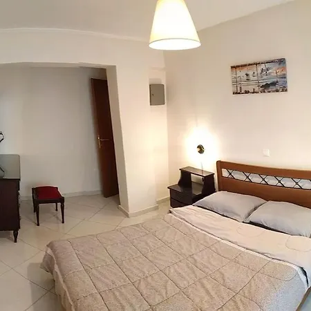 דירה Zante Central Apartment